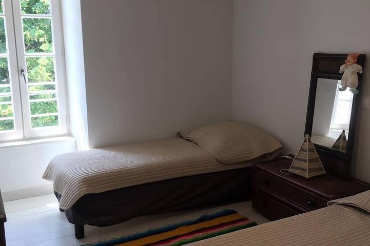 Location de vacances pour 8 personnes, avec jardin à Loix - 2