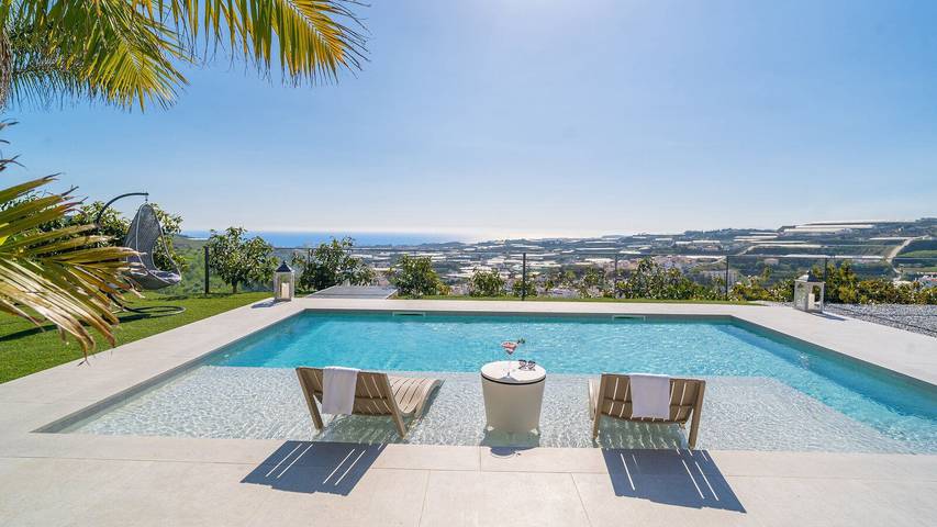 Casa rural para 6 personas, con Balcón/Terraza y Piscina en Algarrobo - 3