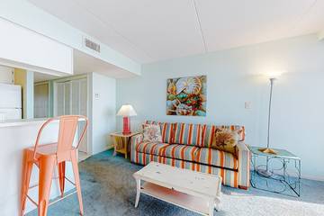 Vacation Apartment for 4 Guests in Gulf Shores, Alabama Gulf Coast, Picture 3