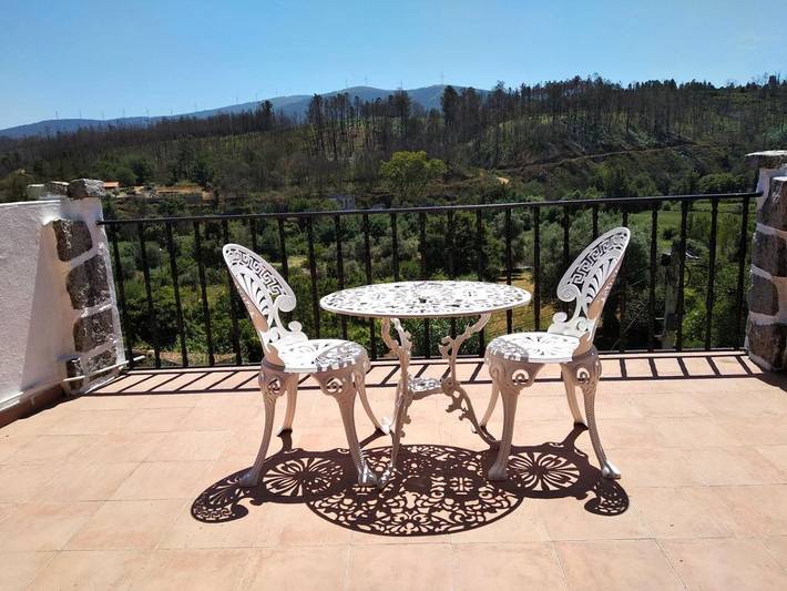 Casa rural para 3 pessoas, com Varanda e Terraço e ainda Piscina infantil em Lousã