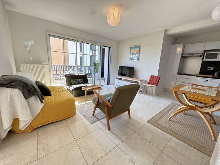 Gîte pour 4 personnes, avec terrasse dans Office De Tourisme D Arcachon - 4