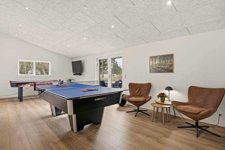 Wunderbares Haus mit Außenwhirlpool und -Sauna sowie Poolbillard in Ho, Varde