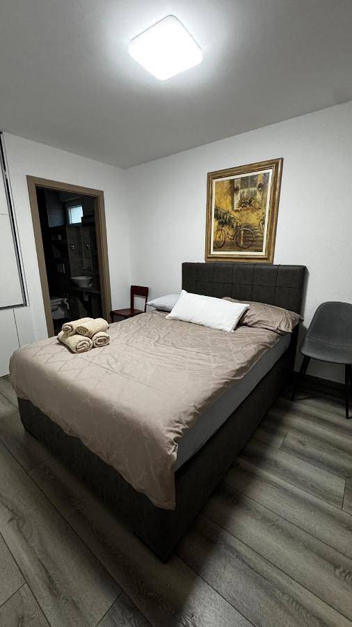 Gîte pour 4 personnes, avec Terrasse et Vue à Martigny