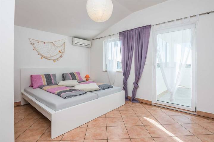 Ganzes Studio, Studio Appartement | 2-3 Pers. | 100m vom Strand | Klima, Sat-Tv in Vir