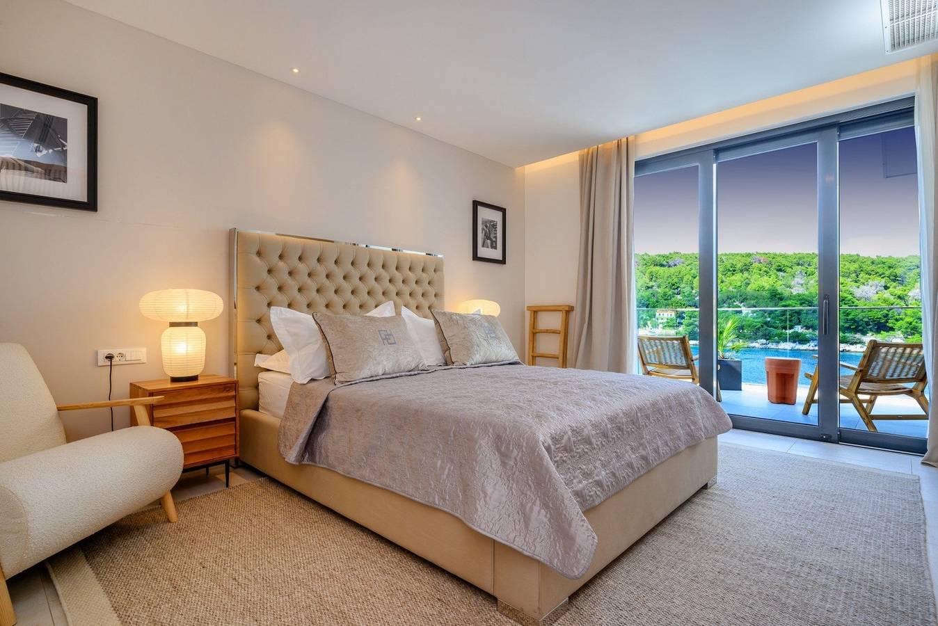 Luxury Seafront Villa Prestige Brac with Pool in Selca, Brac