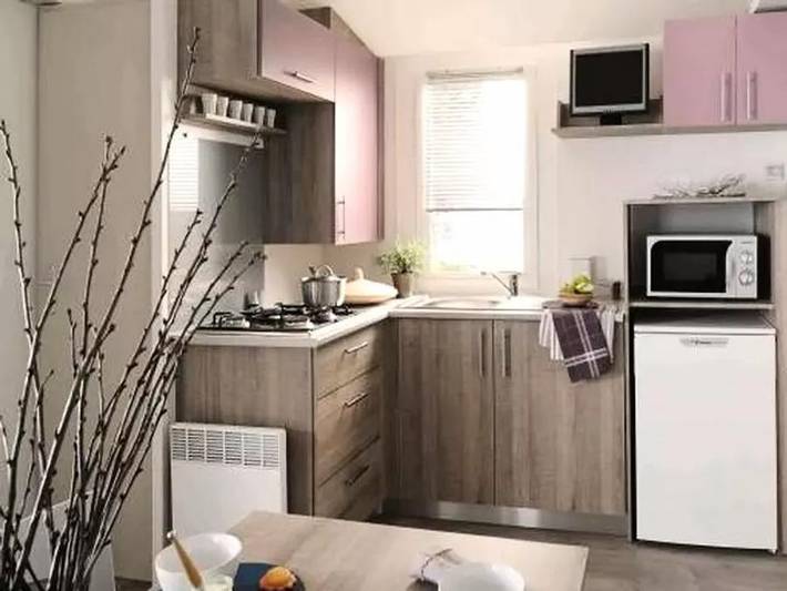 Mobil home pour 6 personnes, avec bassin pour enfant à Saint-Sornin - 3