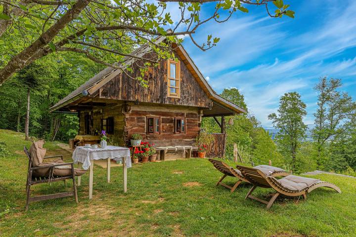Chalet für 3 Personen, mit Balkon, kinderfreundlich - 1