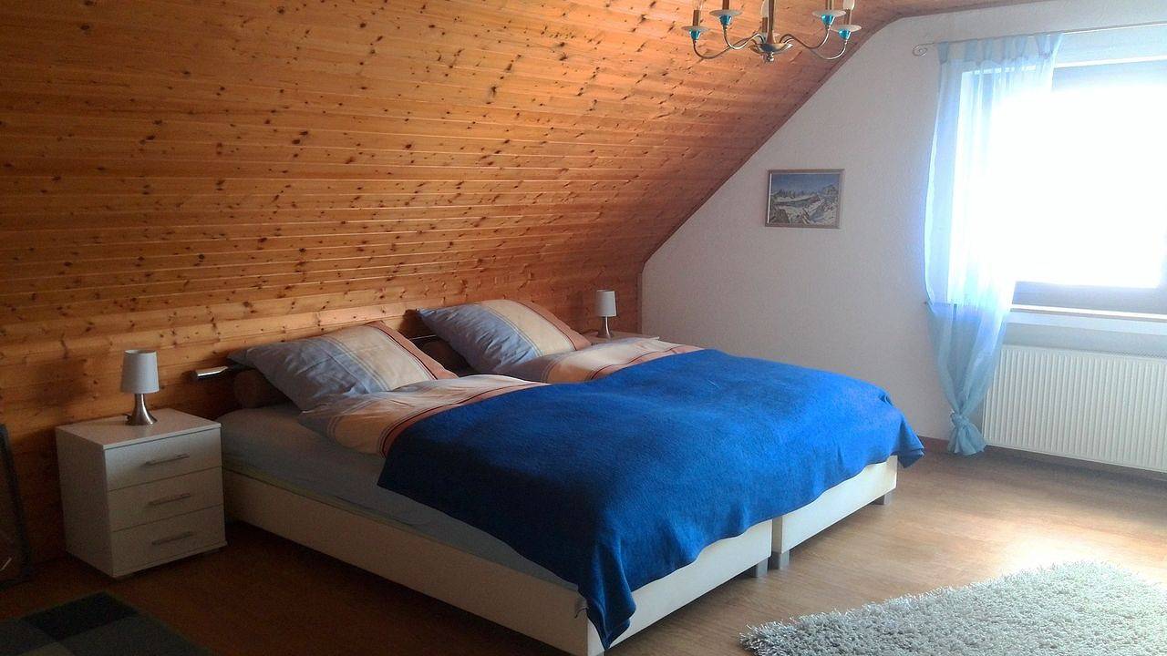 Ganze Ferienwohnung, Ferienwohnung für 5 Personen (80 m²) in Pfuhl in Nisterau, Westerwald