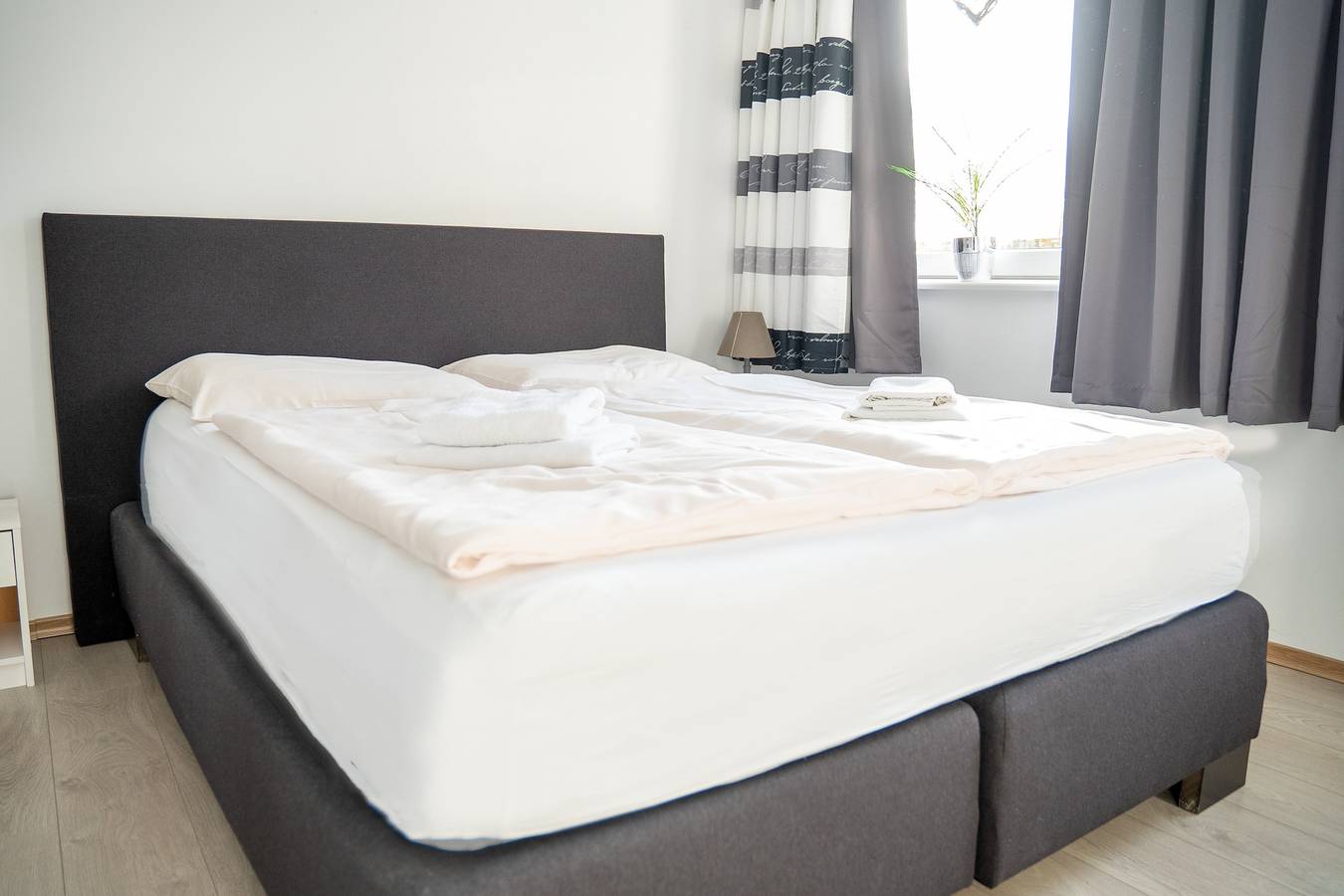 Geheel appartement, Vakantieappartement "Villa Nordhang - Appartement 6" met Uitzicht, Terras & Wi-Fi in Winterberg, Hochsauerlandkreis