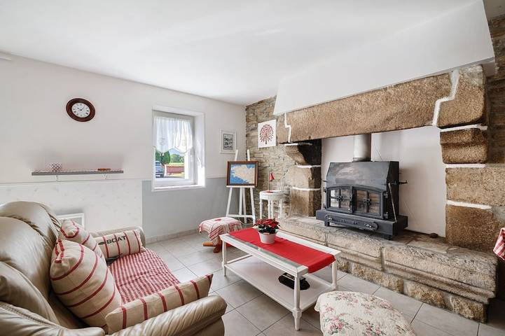 Location de vacances pour 5 personnes, avec jardin, animaux acceptés à Plougonven