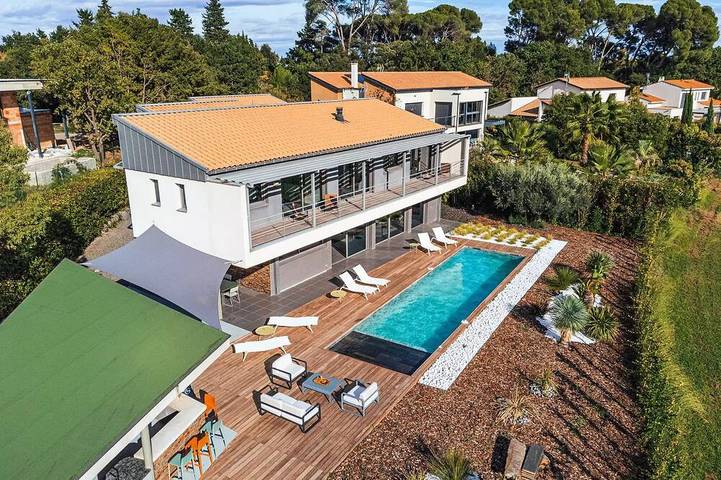 Villa pour 8 personnes, avec terrasse à Baillargues