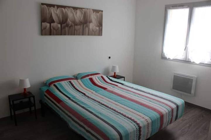 Location de vacances pour 6 personnes, avec terrasse et jardin à Marsillargues - 2