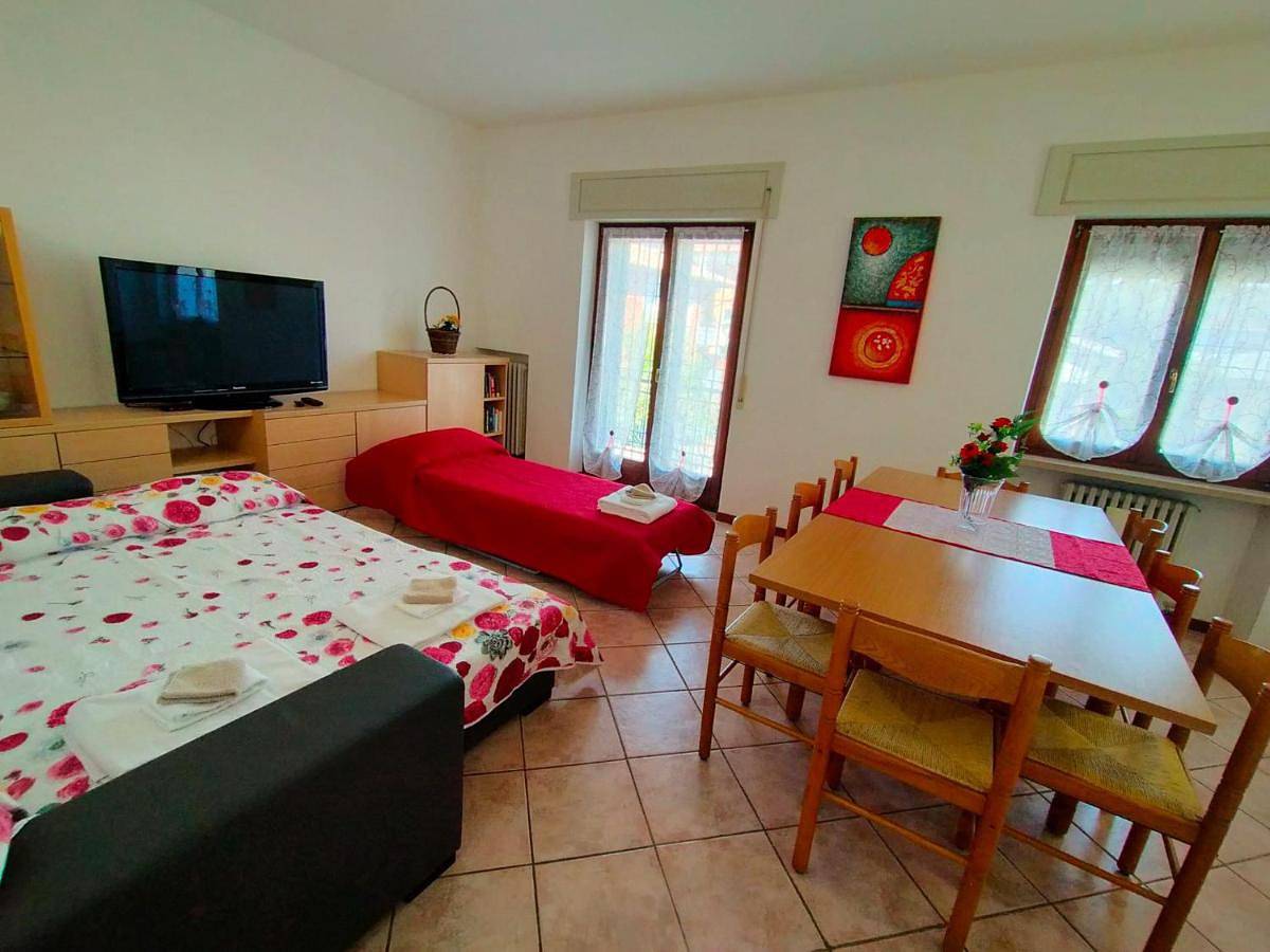 Ganze Wohnung, Casa Vinci in Sona, Gardasee-Berge