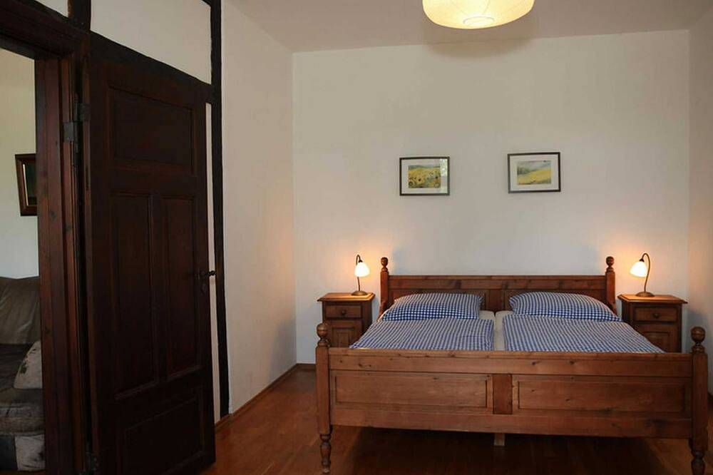 Ganze Wohnung, Wohnung Iv - Ferienwohnungen im Bauernhaus - Objekt 44365 in Warnow - West, Rostock und Umgebung