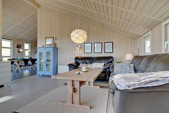 Schönes Ferienhaus auf einem herrlichen Dünengrundstück in Henne, Varde