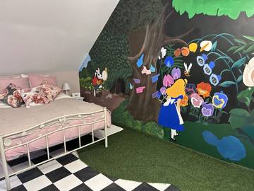 Chambre d’hôte pour 5 personnes dans Floyon