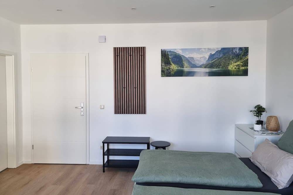 Ganze Wohnung, Wohnung Donau -  ruhig, zentral, Küche, Bad, Parkplatz in Passau, Passauer Land