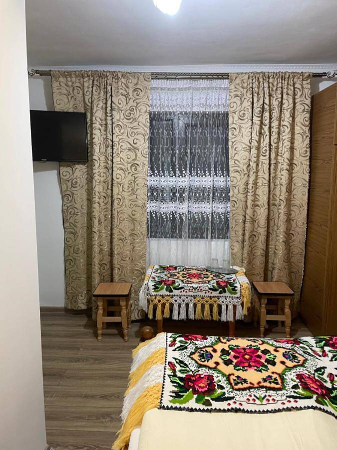 Gîte pour 2 personnes, avec jardin ainsi que balcon et vue dans Breb - 4