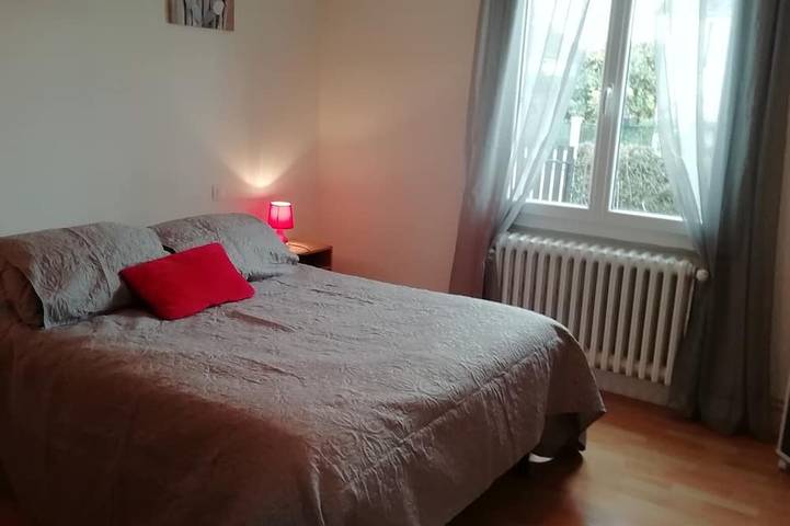 Gîte pour 6 personnes, avec jardin à Château-la-Vallière - 4