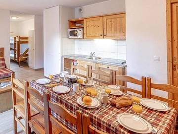 Camping pour 9 Personnes dans Saint-Sorlin-d'Arves, Savoie, Photo 1