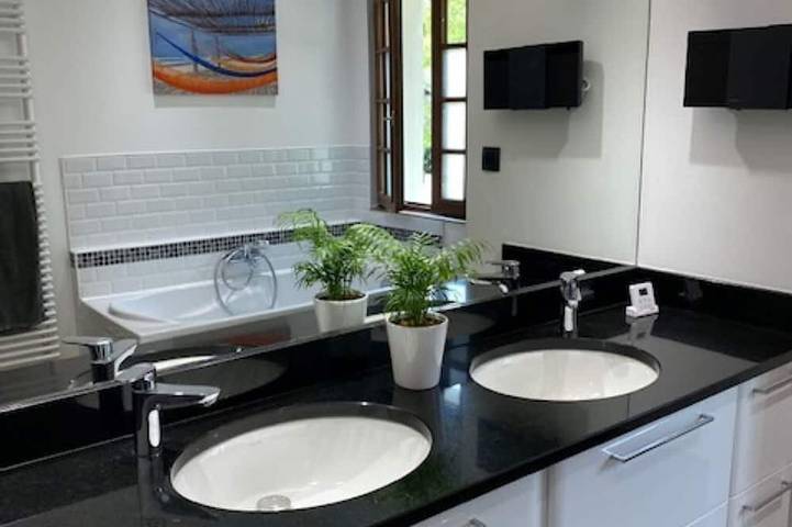 Location de vacances pour 9 personnes, avec jardin à Montville (homonymie) - 3