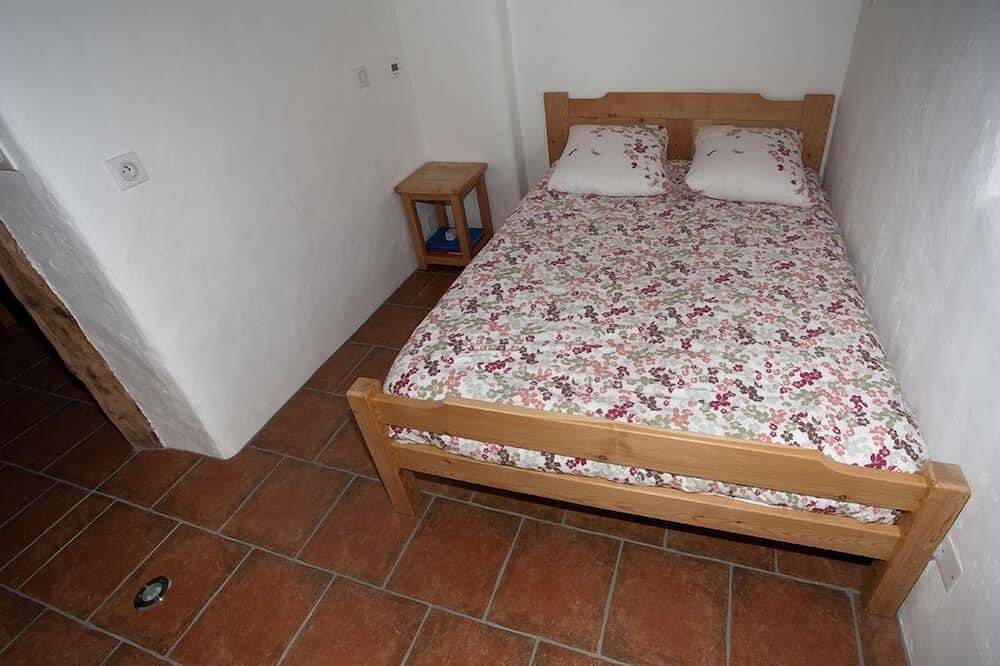 Appartement entier, Meublé neuf *** dans maison de pays (1 chambre 2 pers) - L'Argentière Les Ecrins in L'Argentière-la-Bessée, Parc national des Écrins