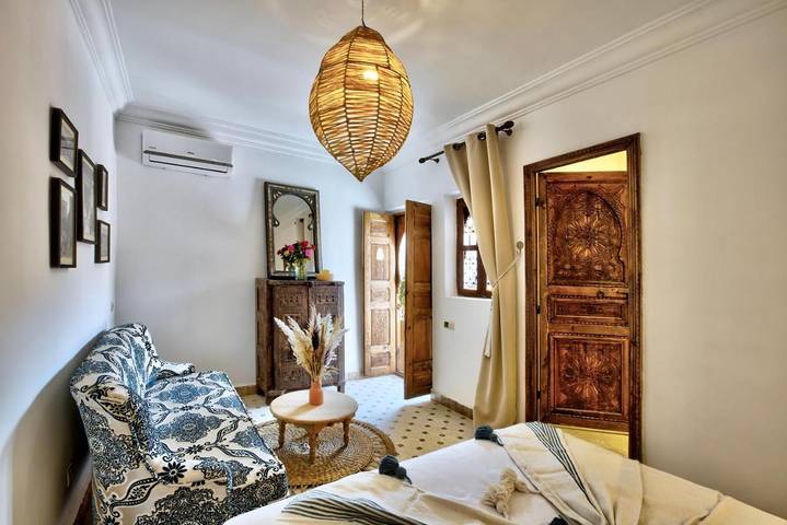 Chambre d’hôte pour 2 personnes, avec bassin pour enfant et piscine ainsi que vue et terrasse à Marrakech - 3