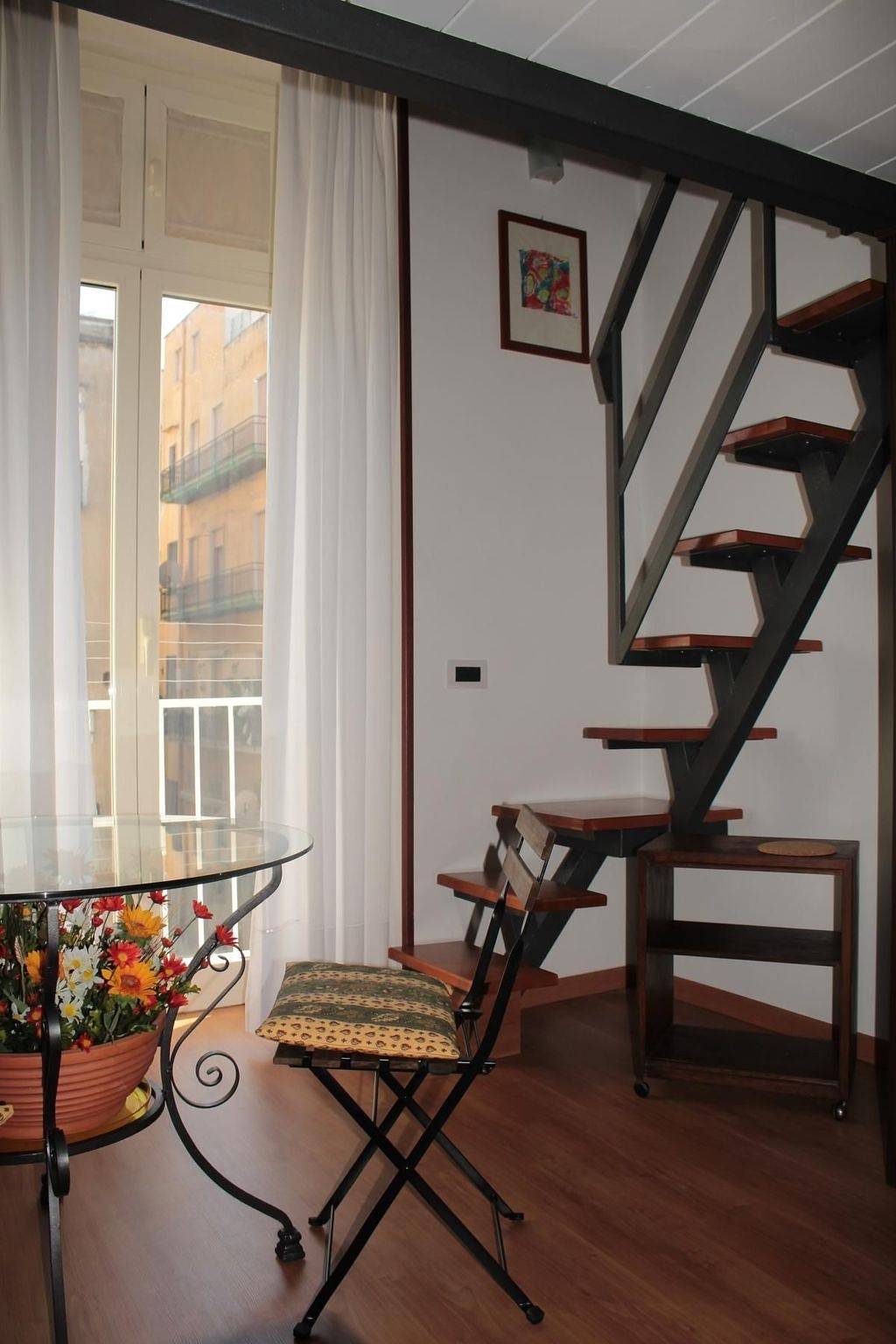 Appartamento intero, Casa del Girasole im Herzen von Neapel in Napoli, Napoli e dintorni