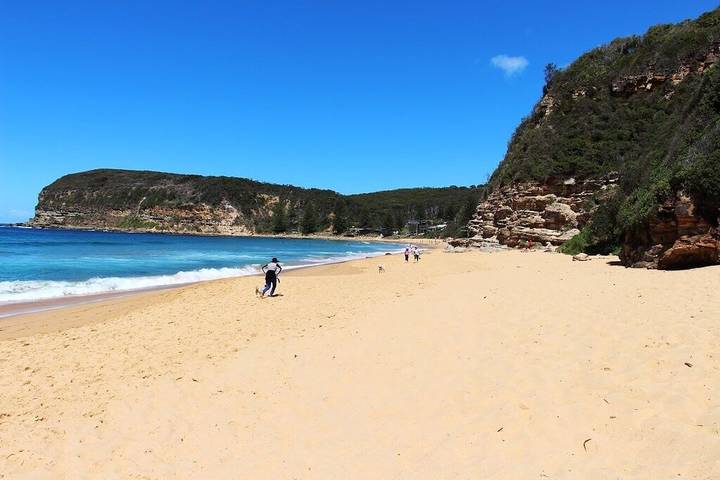 Holiday home for 9 people, with terrace in MacMasters Beach