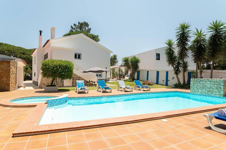 Villa para 10 pessoas, com jardim na Costa de Estoril