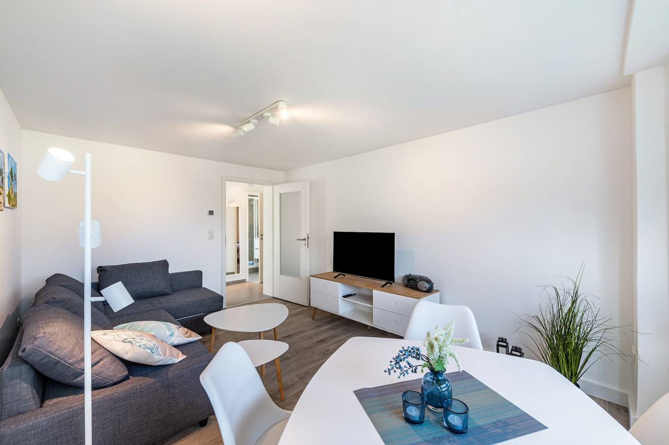Ganze Wohnung, Ferienwohnung 'Strandnahe Ferienwohnung 1' mit privater Terrasse, privatem Garten und Wlan in Dierhagen Ost, Dierhagen