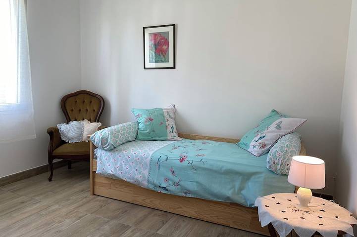Ruhiges 3-Sterne-Haus, nach Süden ausgerichtet, für 6 Personen, WLAN, ideal für Familien in Biscarrosse (Bourg), Biscarrosse