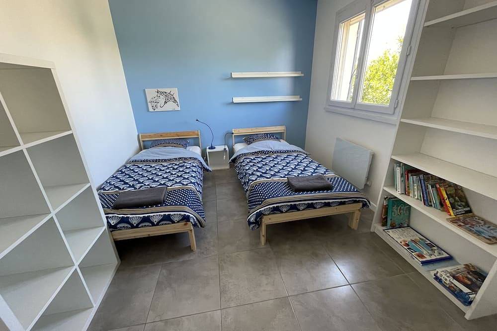 Villa 4 persons with swimming pool near Châteauneuf-dupape and Avignon in Sorgues, Vaucluse