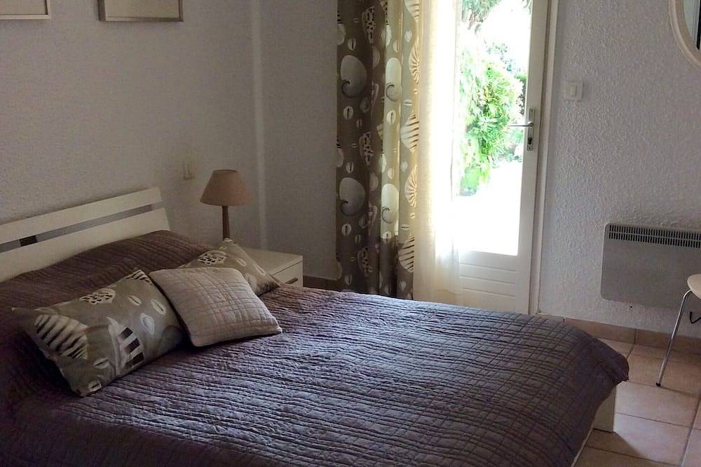 Villa, vue sur la baie de Santa Giulia, jardin arboré, piscine - Porto Vecchio in Santa Giulia, Porto-Vecchio