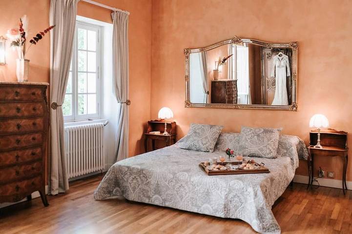 Location de vacances pour 15 personnes, avec jardin à Lamanon - 4