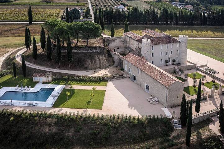 Château pour 22 personnes, avec Jardin et Piscine dans le Vaucluse
