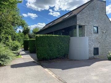 Gîte pour 4 personnes, avec vue et jardin dans Ny