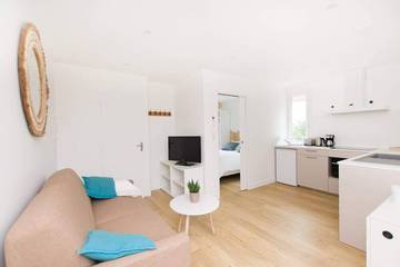 Gîte pour 4 personnes, avec piscine et balcon dans Pujaudran