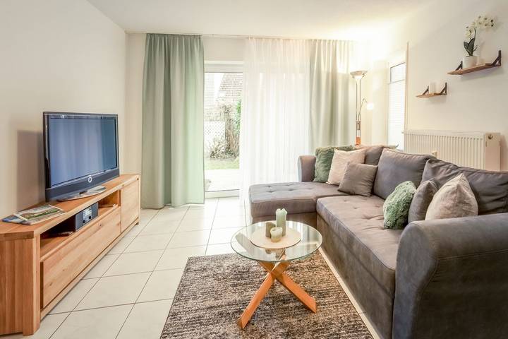 Ferienwohnung für 2 Personen, mit Terrasse und Garten in Gaienhofen - 3