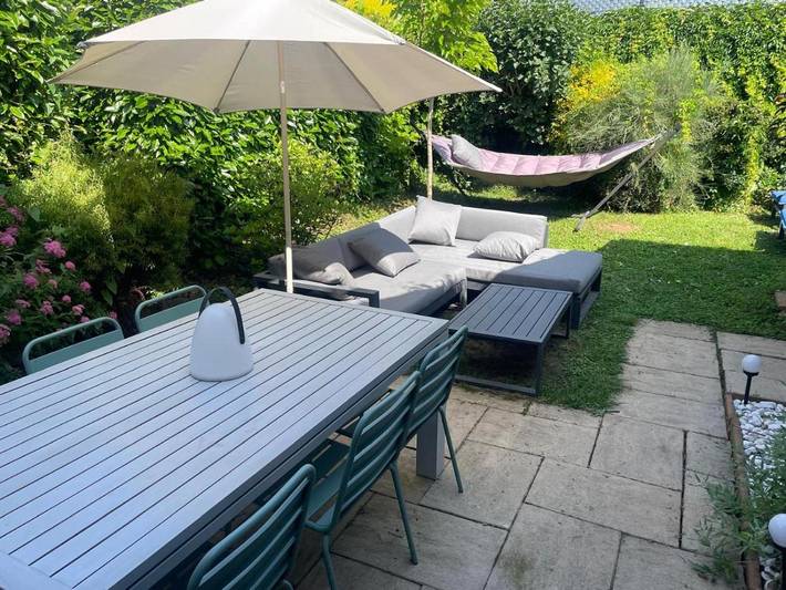 Location de vacances pour 6 personnes, avec terrasse à Gleizé - 4