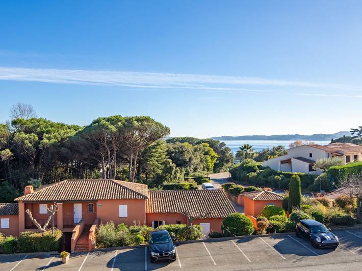 Gîte pour 4 personnes, avec bassin pour enfant ainsi que balcon et jardin dans Plage De La Croisette Sainte Maxime - 3