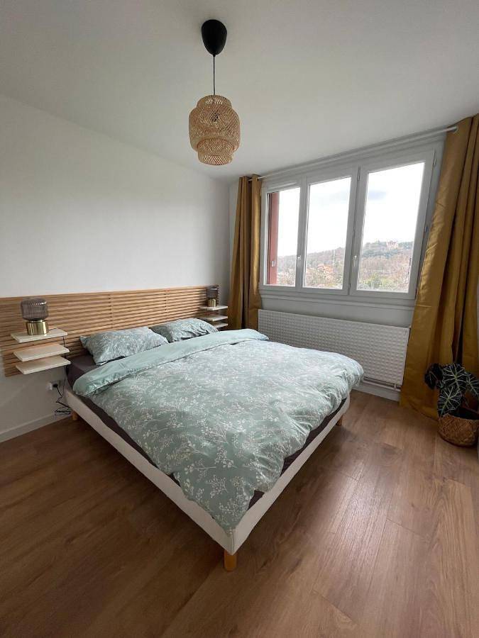 Gîte pour 5 personnes, avec vue et balcon, animaux acceptés à La Mulatière - 3