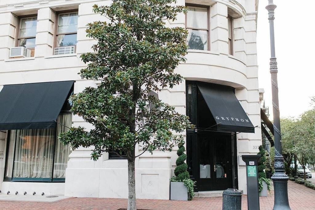 Ganze Wohnung, Charming Apartment on Forsyth Park w/ Parking, No Stairs by Lucky Savannah in Savannah, Chatham County