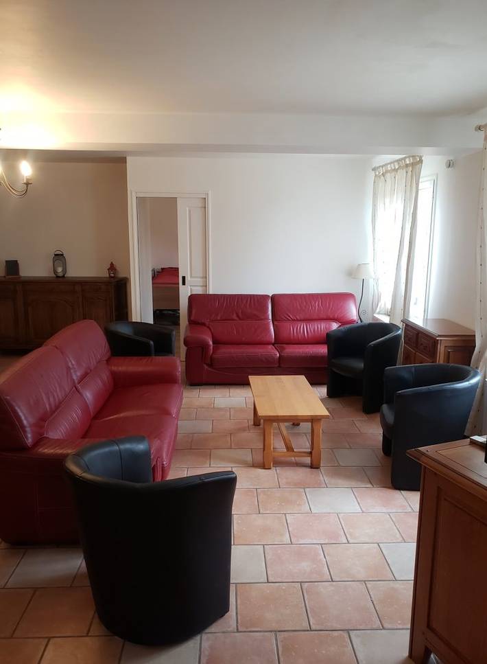 Gîte pour 12 personnes, avec terrasse et jardin dans Seine-et-Marne - 4