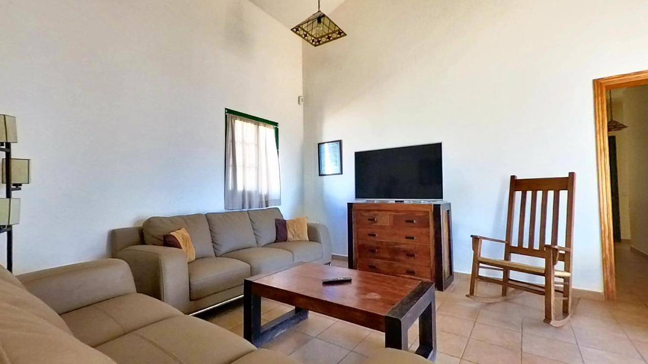 Villa in Villaverde, La Oliva