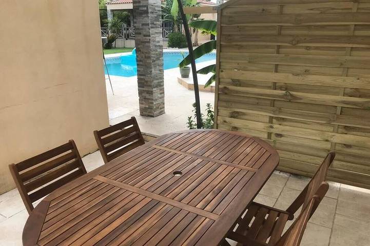 Gîte pour 2 personnes, avec piscine à Saussines - 4