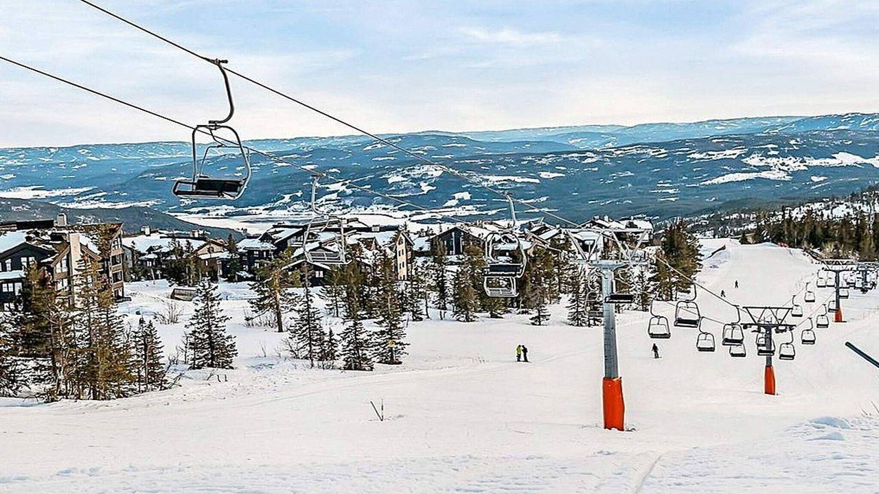 Hel ferieleilighet, Ferieleilighet for 12 personer med sauna in Norefjell, Krødsherad 