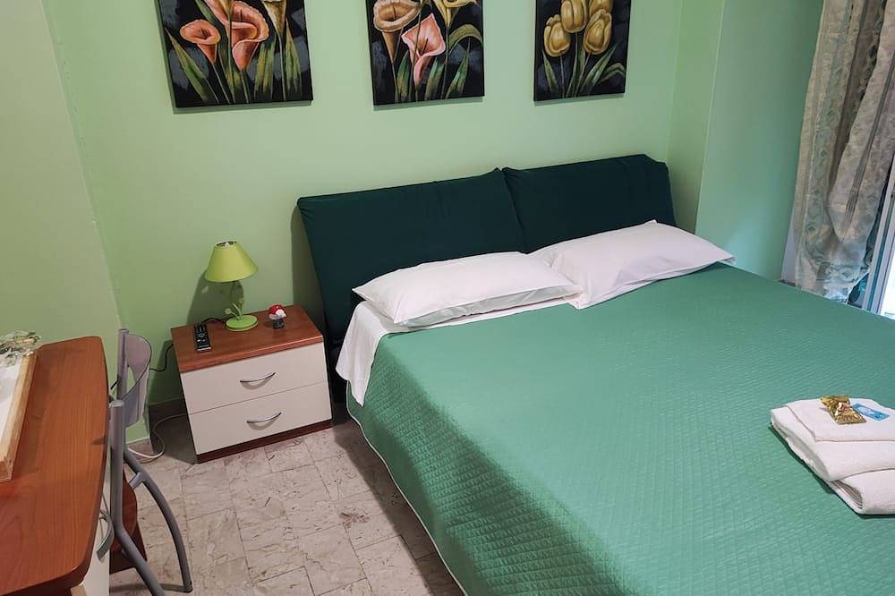 Our apartment is located on the 2nd floor of a stately building in Catanzaro, Catanzaro Province