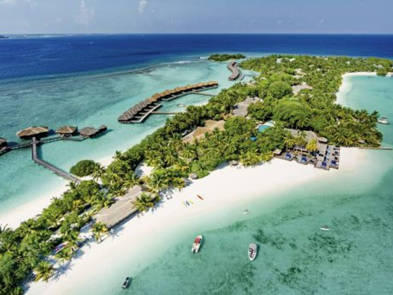 Sheraton Maldives Full Moon Resort & Spa - Beachfront Cottage in Medhu-Uthuru Province