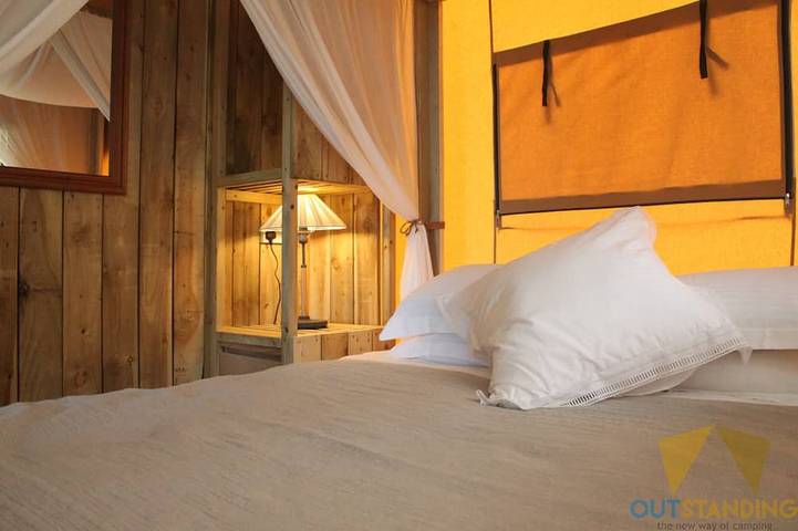 Gîte pour 6 personnes, avec Terrasse ainsi que Jardin et Piscine à Le Buisson-de-Cadouin - 2